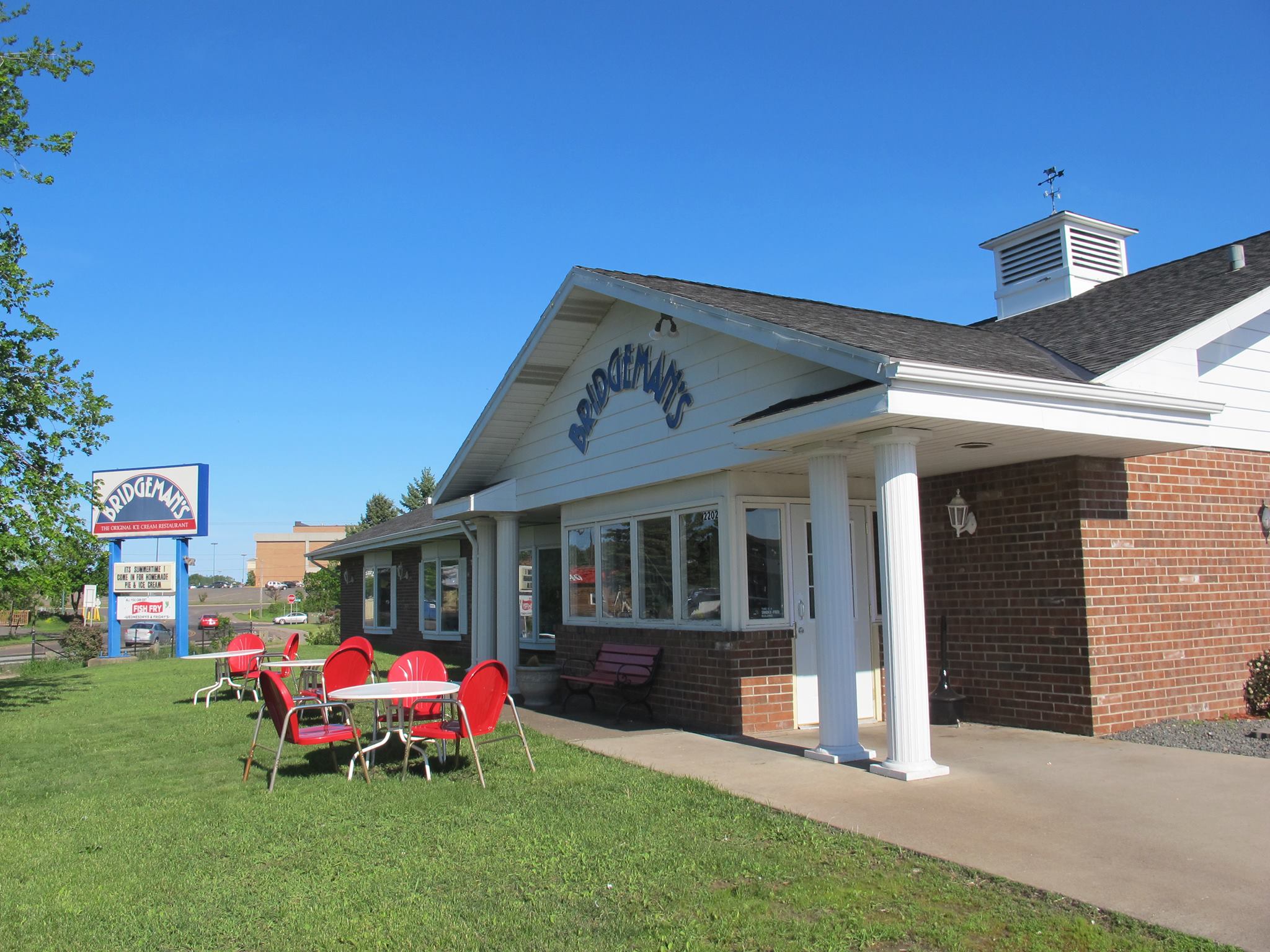 Bridgeman's Ice Cream—Nationwide Shipping Bridgeman's Restaurant Duluth Franchise